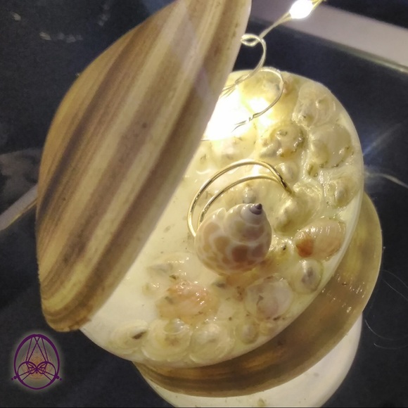 Tortoise Shell Ring - Picture 4 of 5